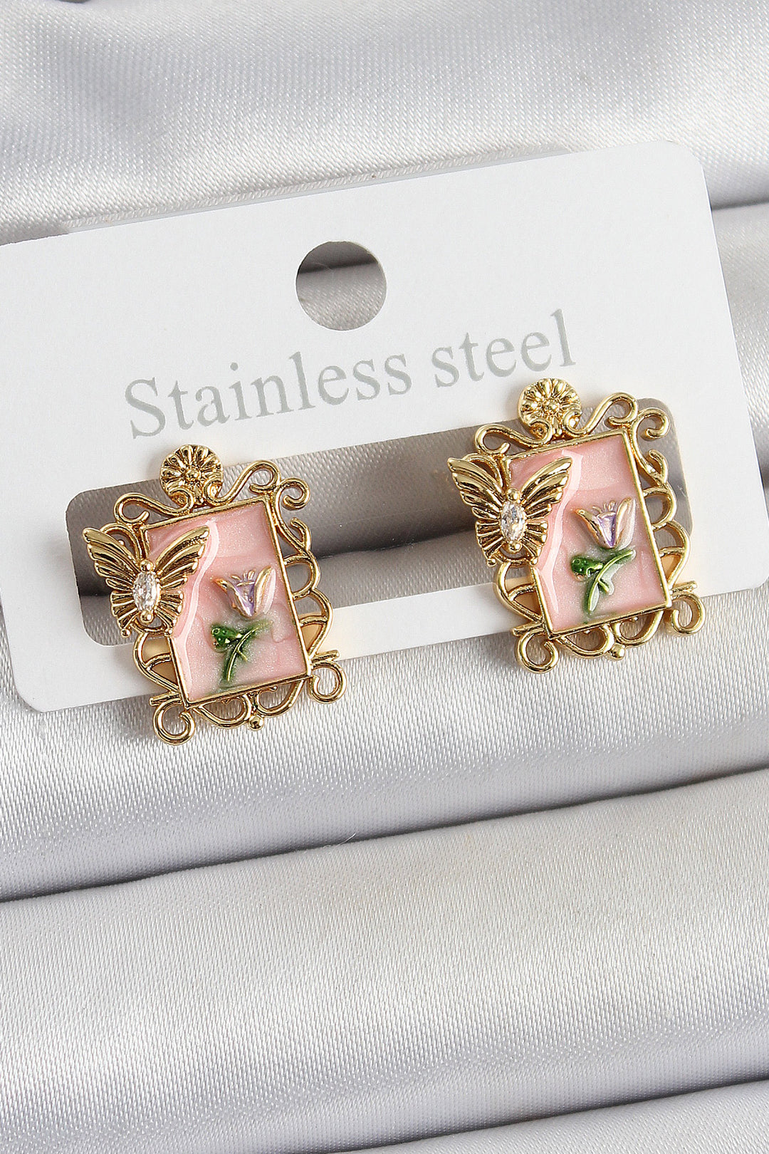 EBJ Rice Pink Enamel Artistic Portrait Model Gold Color Women's Earrings - Igualada