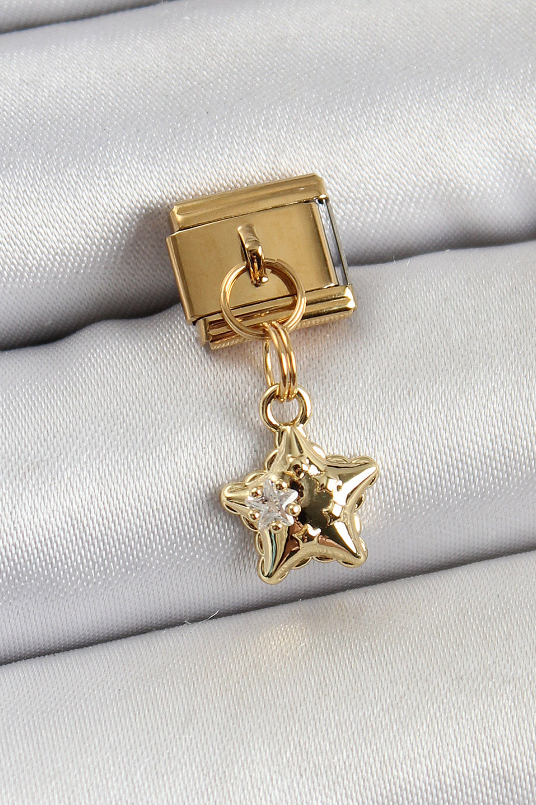 EBJ 316L Stainless Steel Dangling Star Model Gold Color Nomination Charm with Zircon Stone - Union City