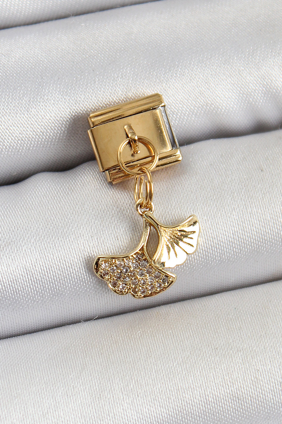 EBJ 316L Stainless Steel Dangling Zircon Stone Fish Tail Model Gold Color Nomination Charm - Parkersburg