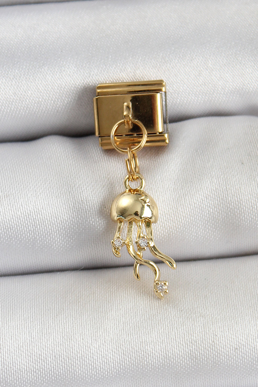 EBJ 316L Stainless Steel Dangling Zircon Stone Starfish Model Gold Color Nomination Charm - Batley