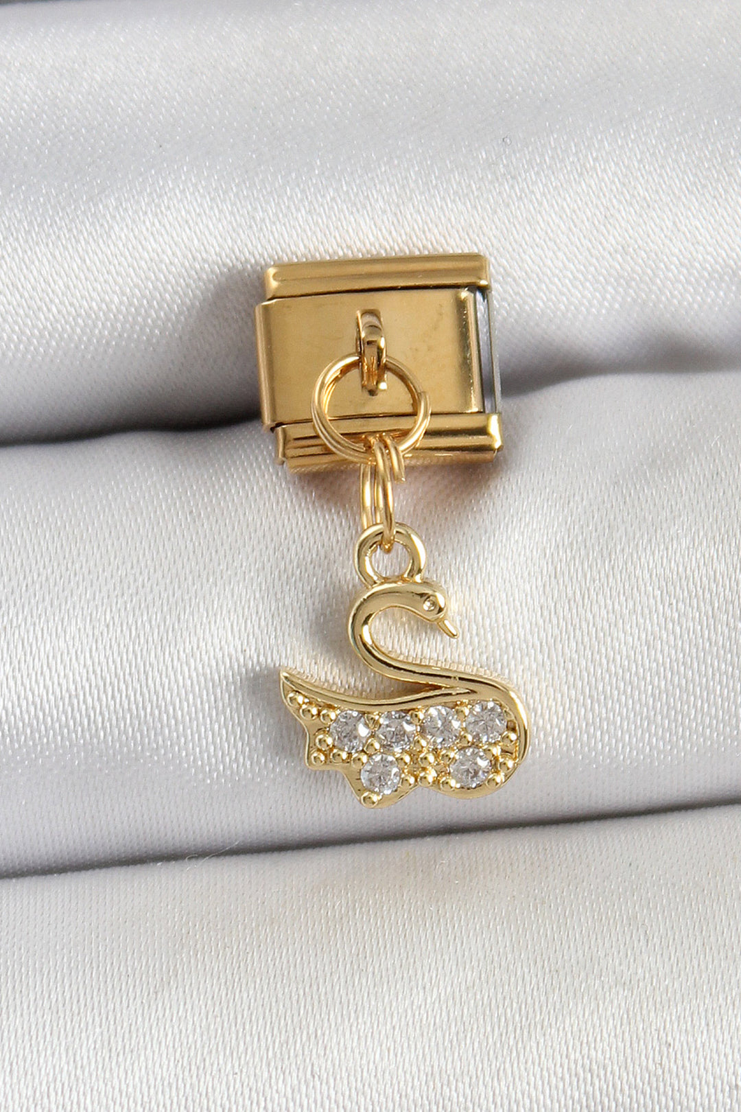 EBJ 316L Stainless Steel Swinging Swan Model Gold Color Nomination Charm with Zircon Stone - Santa Pola