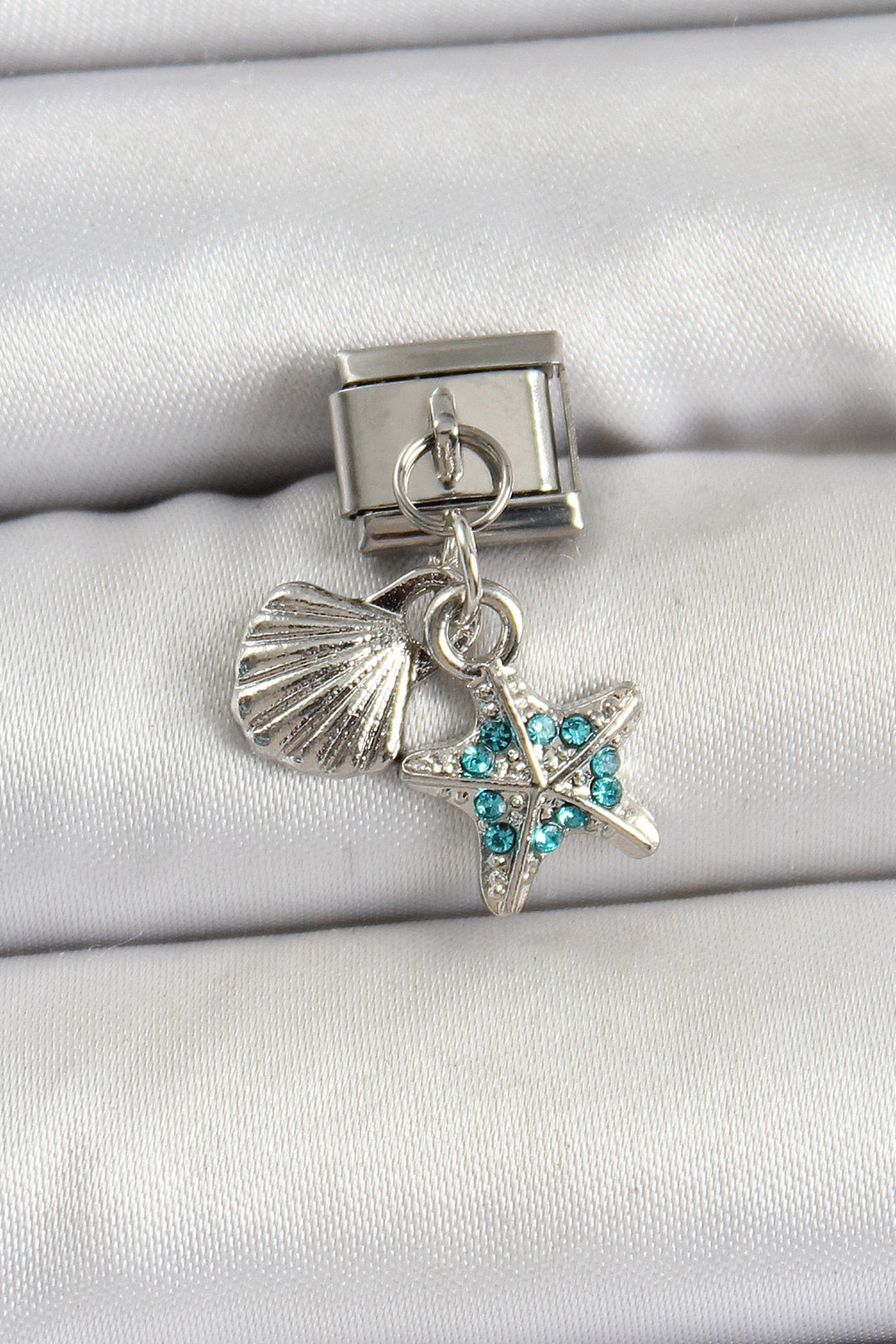 EBJ 316L Stainless Steel Dangling Pearl Detailed Zircon Stone Oyster and Star Model Silver Color Nomination Charm - Meppen