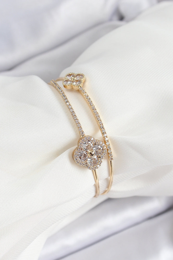 EBJ Rice Gold Color Clover Model 2-Piece Women's Bracelet with Zircon Stone - St. Peters