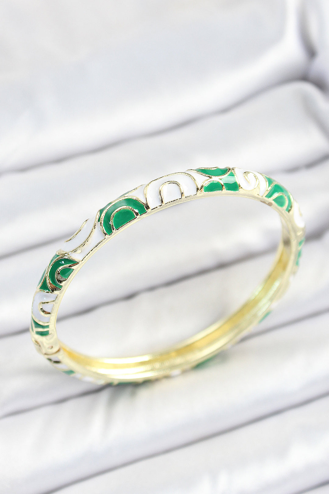 EBJ Mineli Rice Green White Spiral Patterned Gold Color Women's Cuff - Castres
