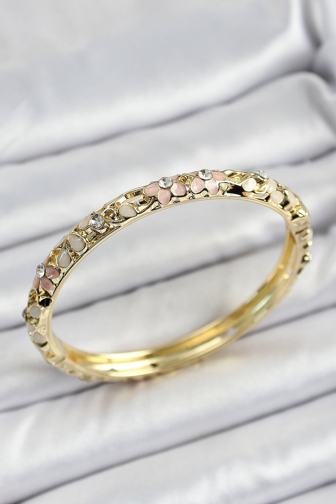 EBJ Mineli, Rice Pink Cream Flower Patterned Women's Cuff - Arles