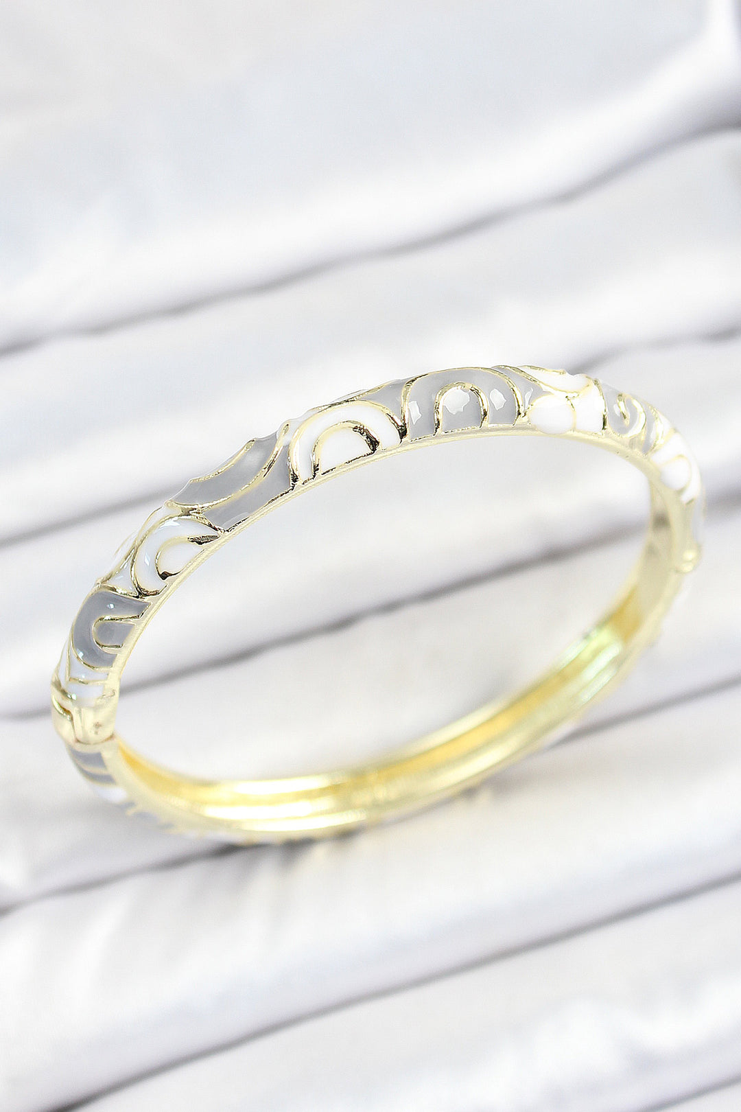 EBJ Mineli Gold Color Women's Cuff with Rice Gray White Spiral Pattern - West Bridgford