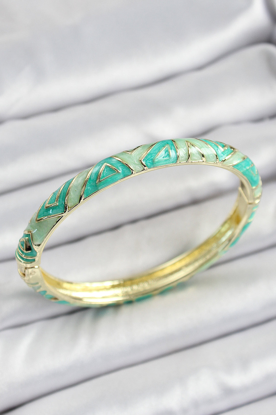 EBJ Mineli Rice Water Green Geometric Patterned Women's Cuff - Halifax
