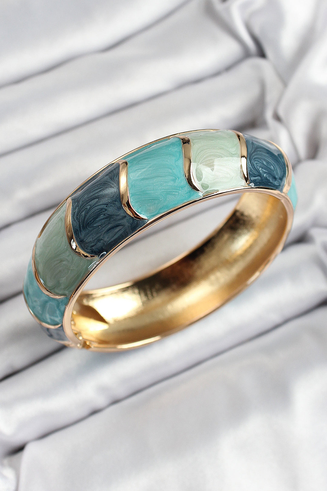 EBJ Patterned Cuff Bracelet for Women with Blue Water Green Color Motif - Sète