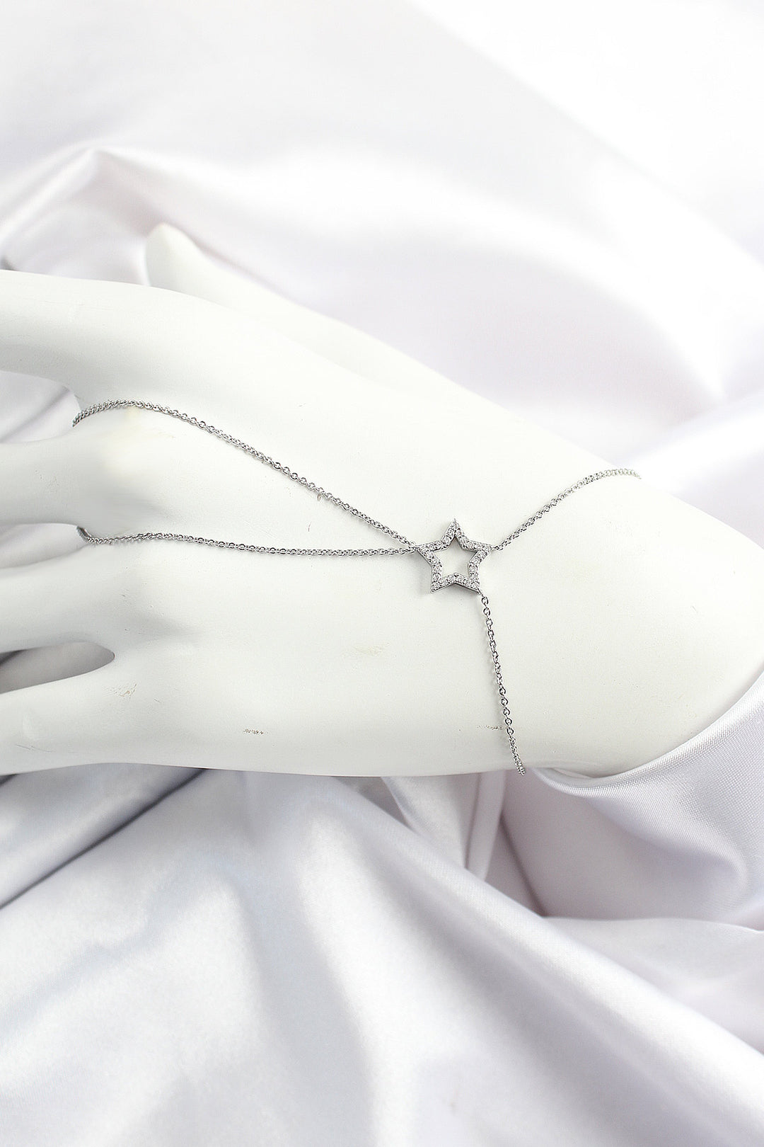 EBJ Rice Silver Color Star Model Şahmeran with Zircon Stone - Rijswijk