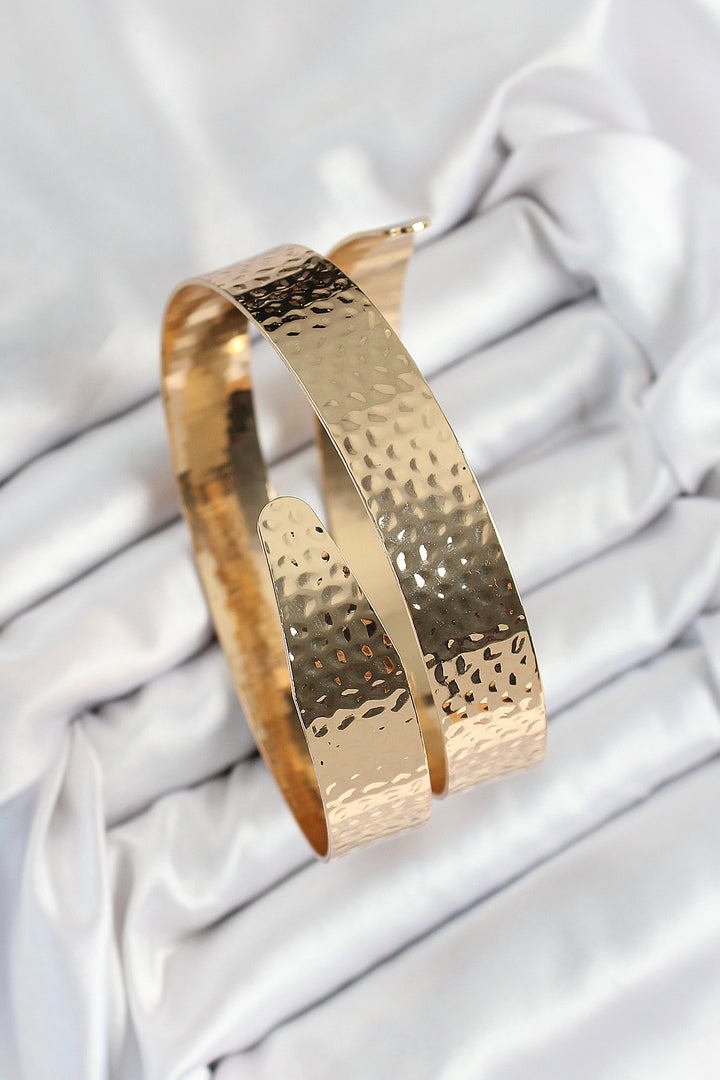 EBJ Rice Hammered Pattern Gold Color Women's Arm Bracelet - Villejuif