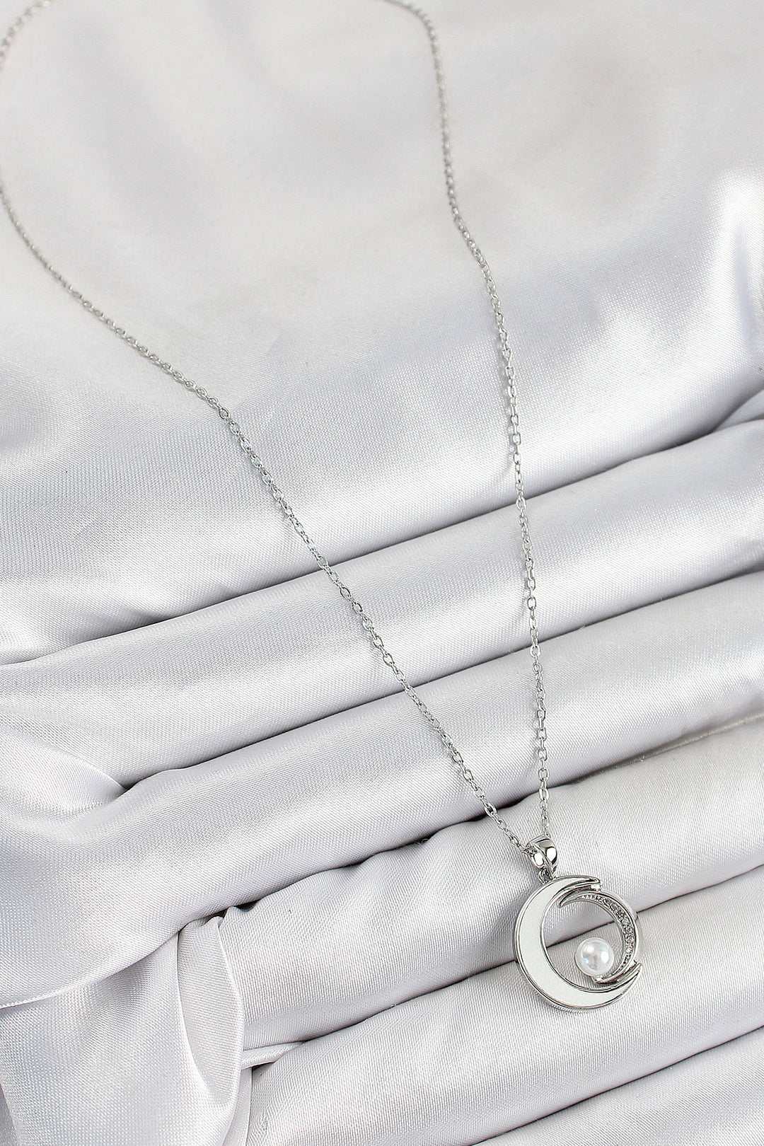 EBJ 316L Stainless Steel Crescent Moon Model Necklace with Zircon Stone and Pearl Detail Silver Color Women's Necklace - Bietigheim-Bissingen