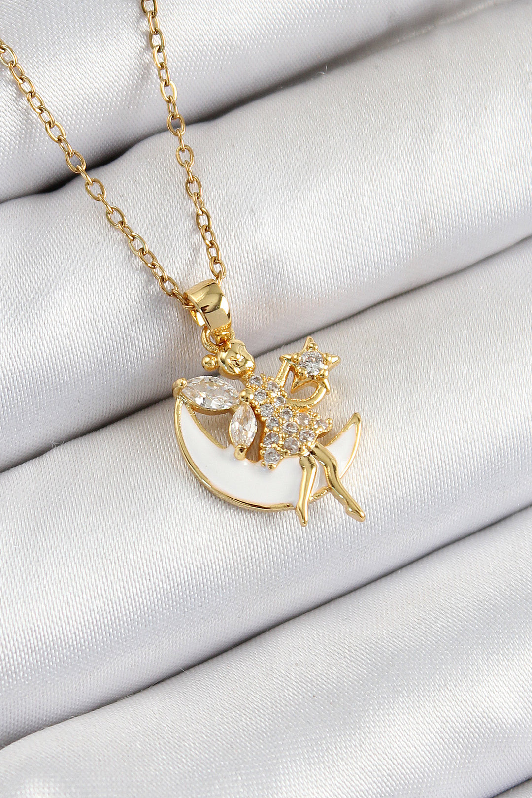 EBJ 316L Stainless Steel Crescent Angel Model Necklace with Zircon Stone Gold Color for Women - Rio de Mouro