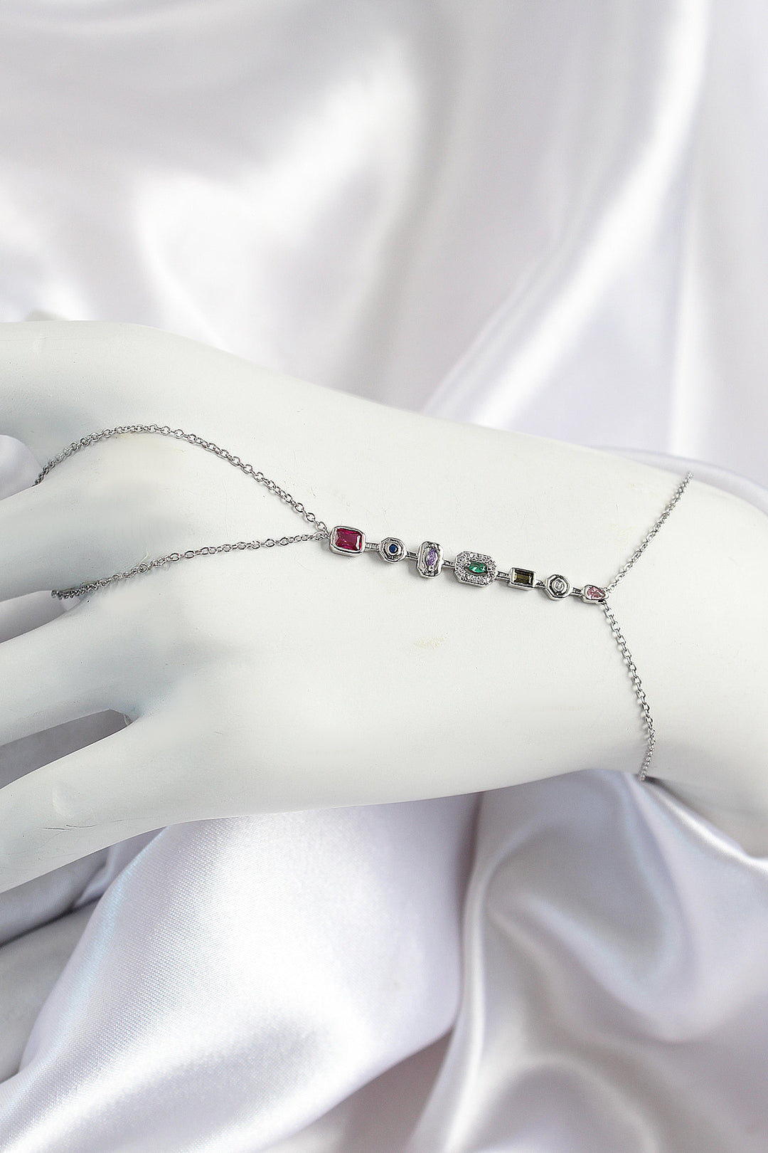 EBJ Silver Color Women's Şahmeran with Rice Colored Zircon Stone Y Model - Arrecife