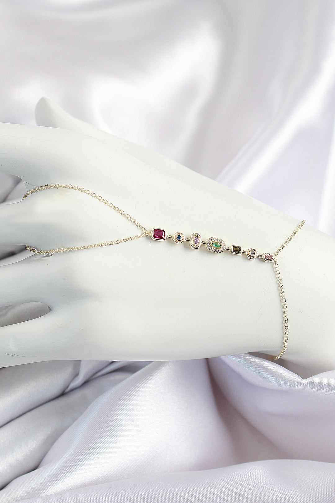 EBJ Y Model Gold Color Women's Şahmeran with Rice Colored Zircon Stone - Apatzingan de la Constitucion