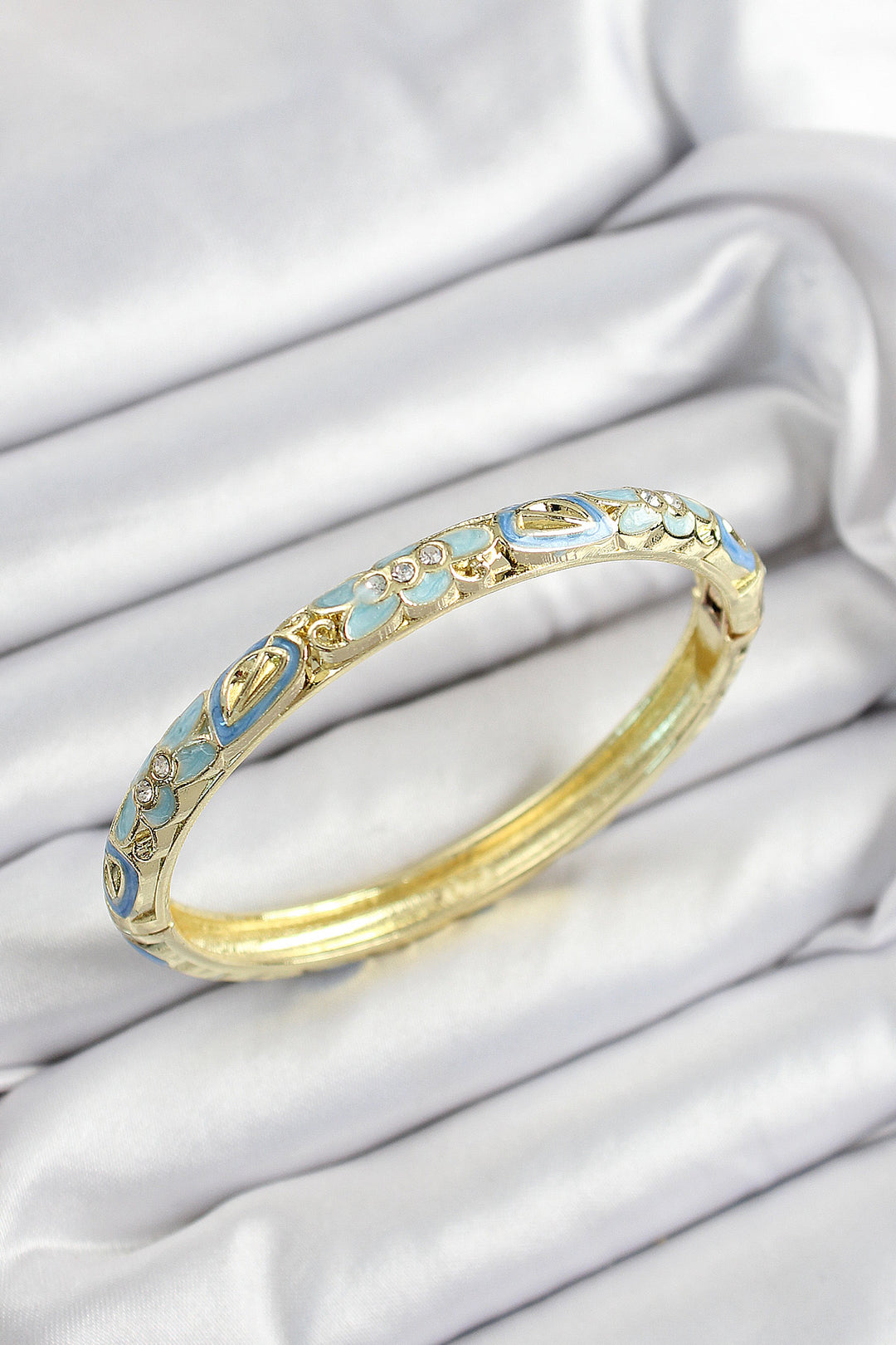 EBJ Enamel Rice Zircon Stone Turquoise Flower Motif Gold Color Women's Bracelet - Chieri
