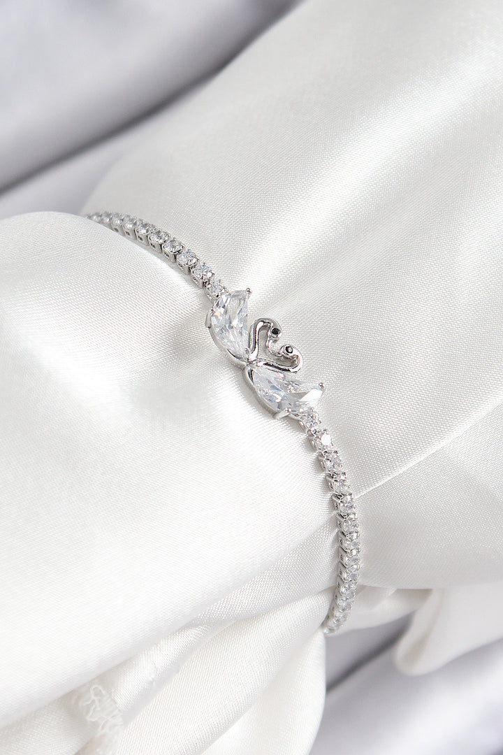 EBJ Rice Zircon Stone Swan Model Silver Color Elevator Women's Bracelet - Copperas Cove
