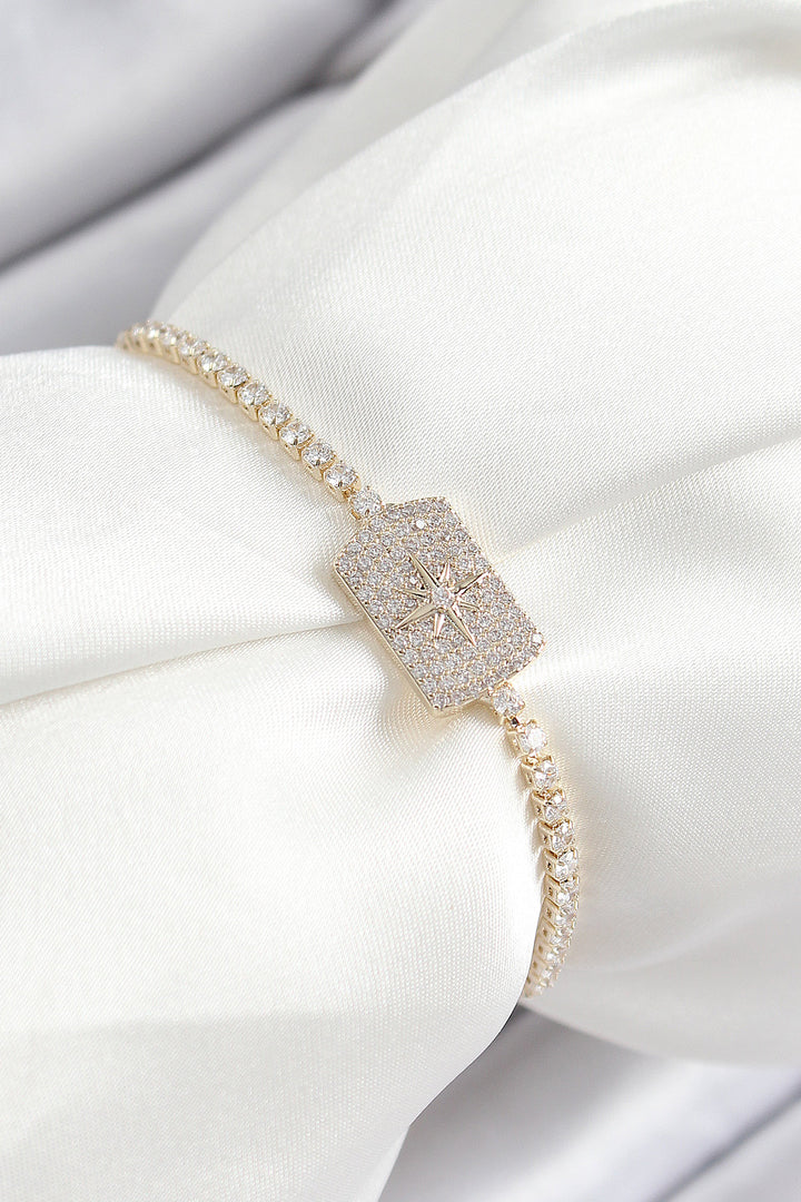 EBJ Rice Zircon Stone Polaris Model Gold Color Elevator Women's Bracelet - Columbia