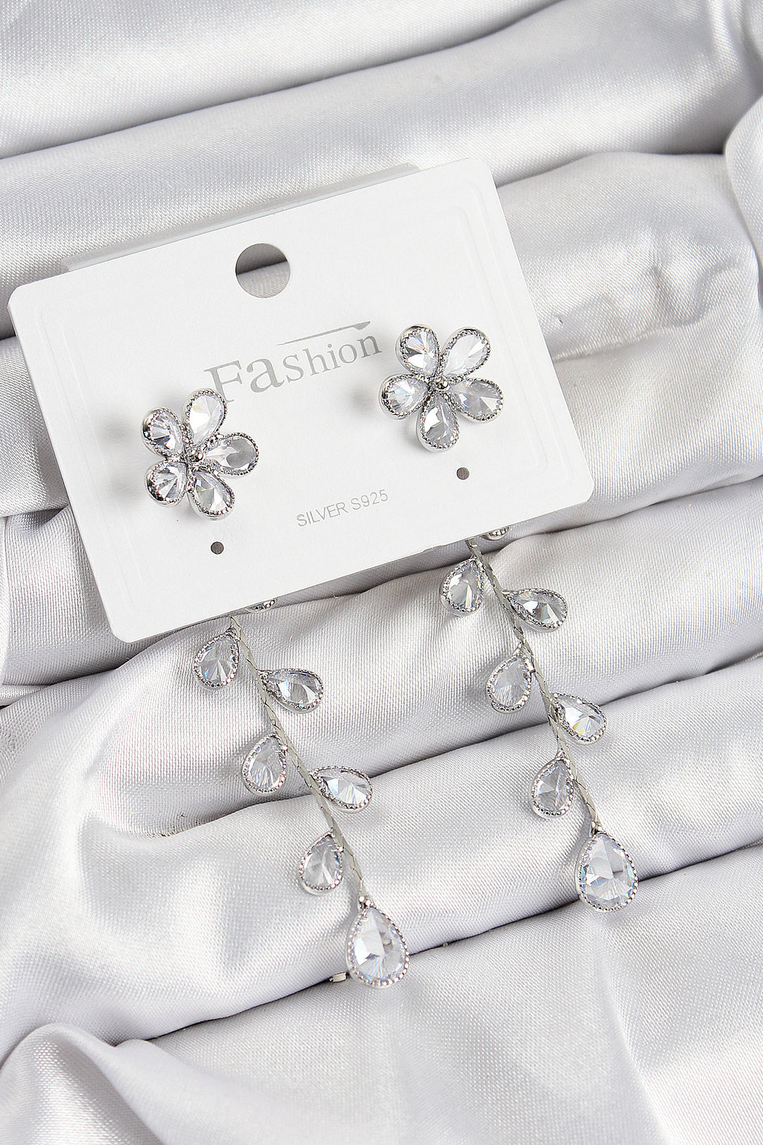 EBJ Rice Zircon Stone Dangling Flower Model Silver Color 925 Sterling Silver Nail Women's Earring - Ogden