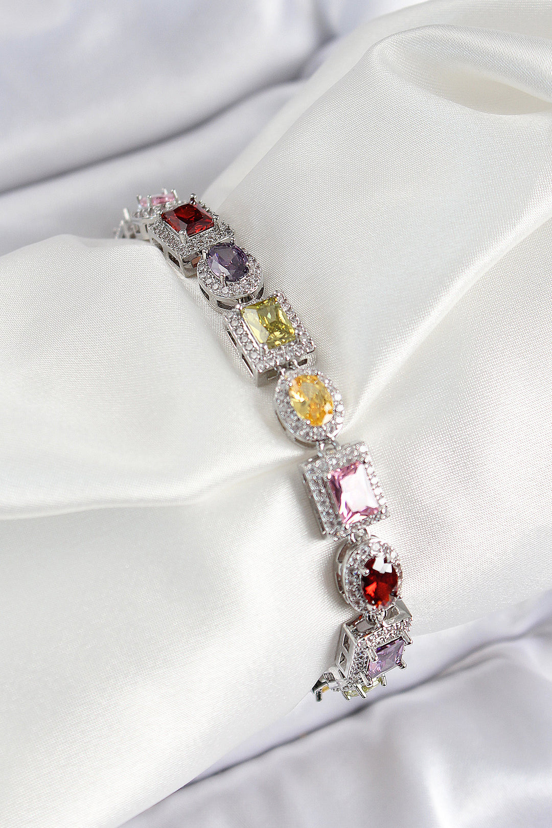 EBJ Rice Mixed Zircon Stone Baguette Model Silver Color VIP Series Women's Bracelet - Orangeville