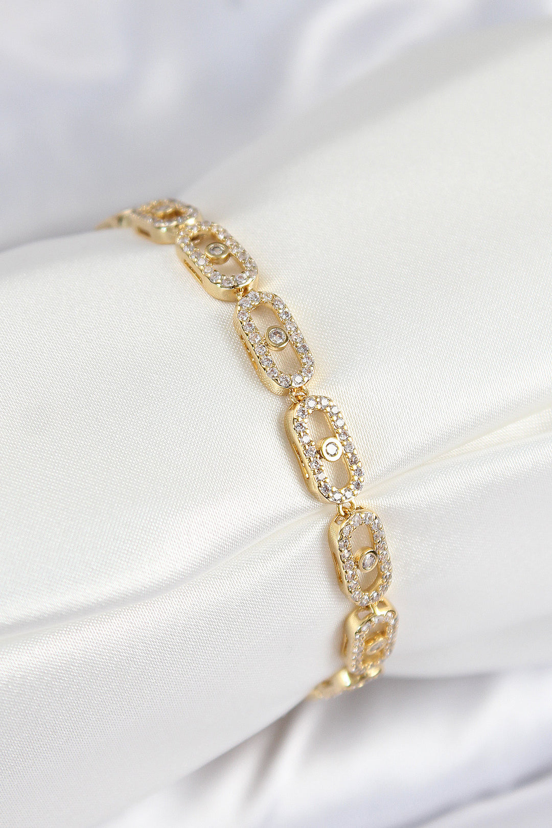EBJ Rice Zircon Stone Messika Model Gold Color VIP Series Women's Bracelet - Hürth