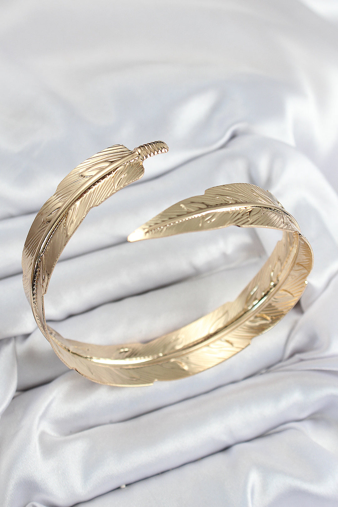 EBJ Rice Leaf Model Gold Color Women's Arm Bracelet - South Whittier