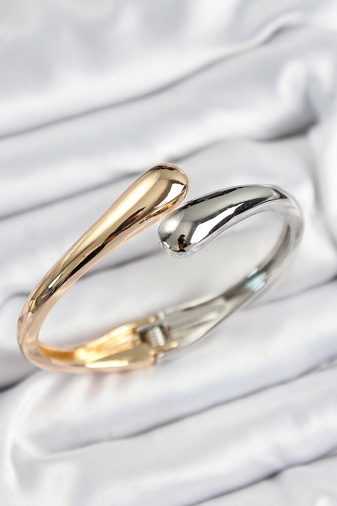 EBJ Rice Wrap Model Silver and Gold Color Women's Bracelet - Tinley Park