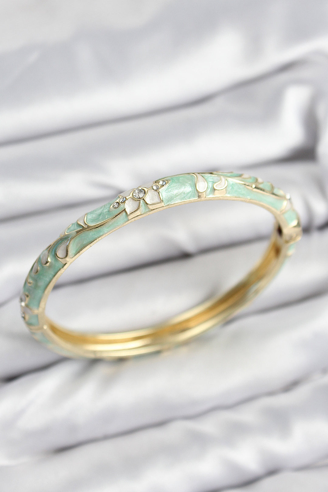 EBJ Enamel Rice Zircon Stone Water Green Flower Motif Gold Women's Bracelet - Lawrence