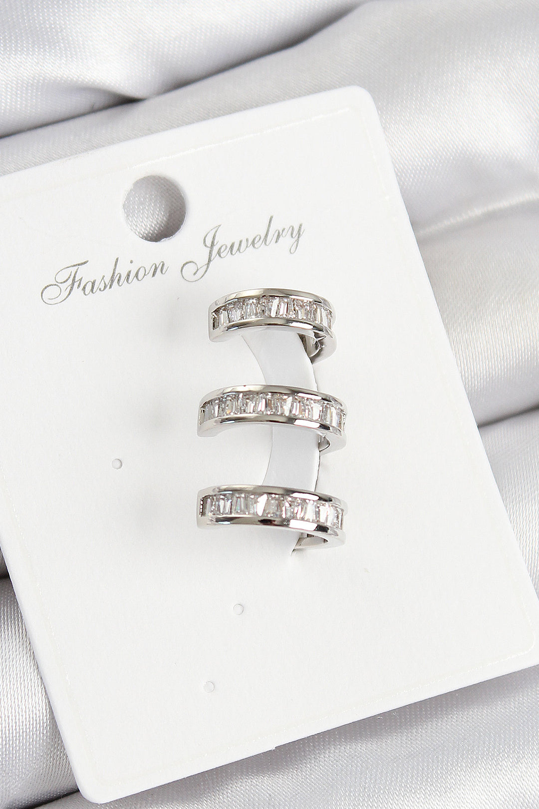 EBJ Rice Waterway Model Silver Color Right Cartilage Earring - Wedel