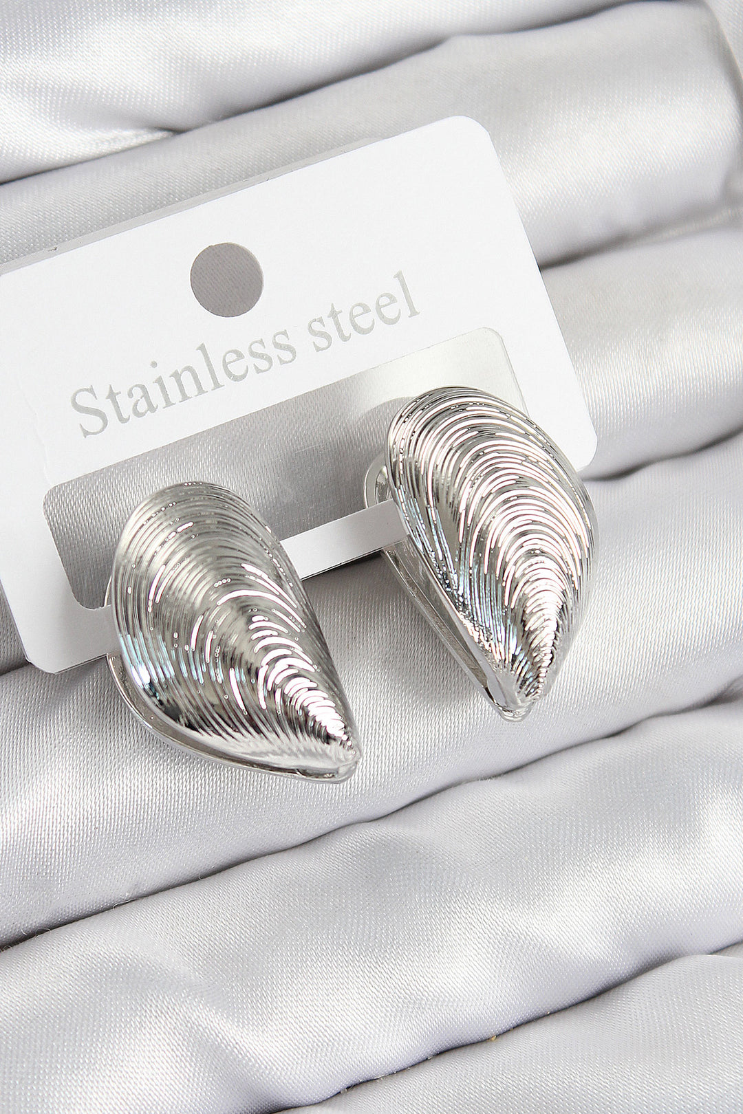 EBJ Rice Oyster Model Silver Color Women's Earrings - Goshen