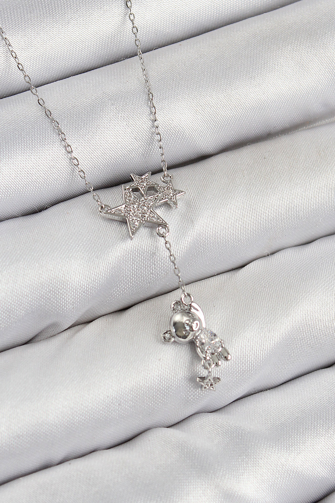 EBJ Rice Zircon Stone Pendant Star Model Silver Color Women's Necklace with Bear - Silves
