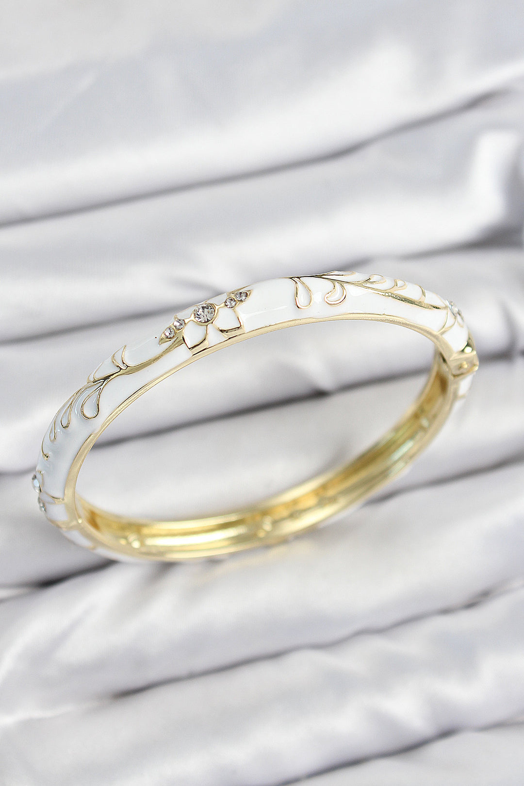 EBJ Gold Bracelet for Women with White Flower Motif and Zircon Stones - Rexburg