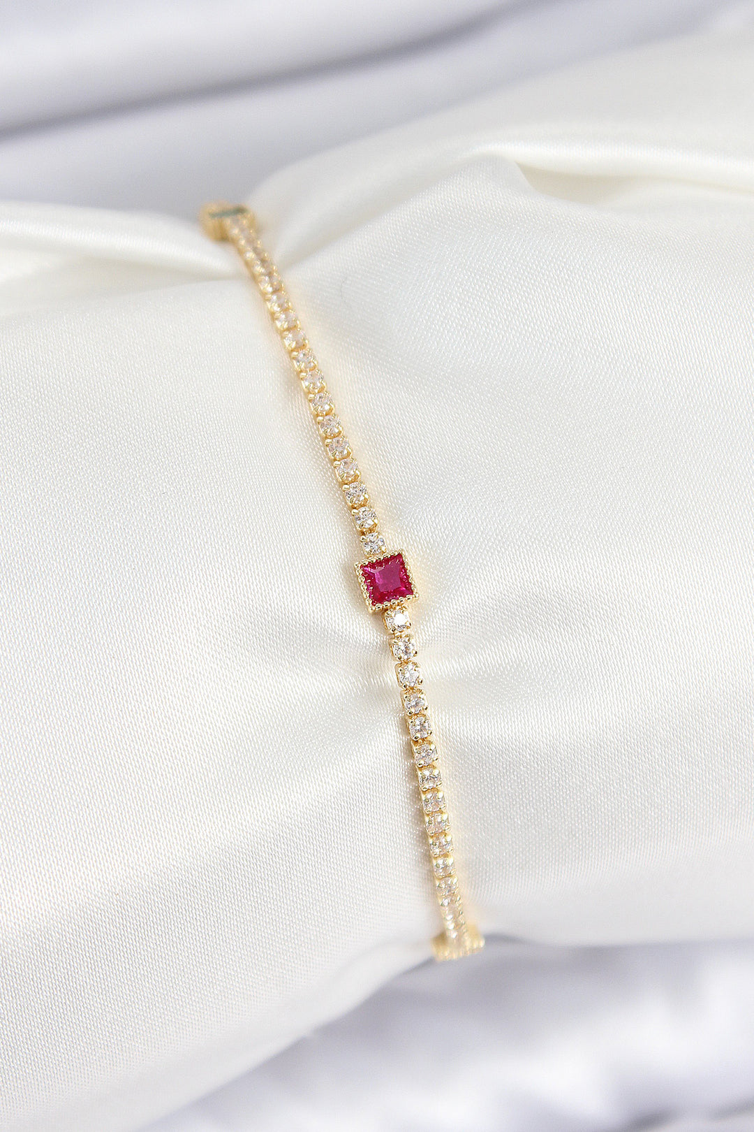 EBJ Rice Zircon Stone Square Model Gold Color Women's Bracelet - Dragash