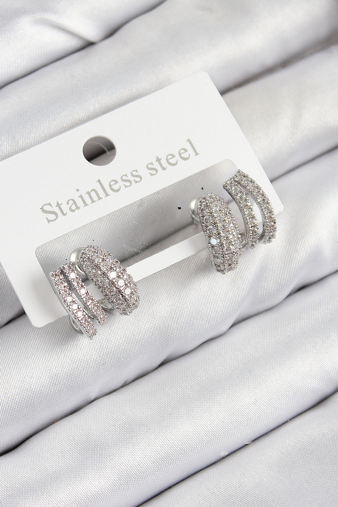 EBJ Rice Zircon Stone Curved Model Silver Color Women's Earring - Grand Junction
