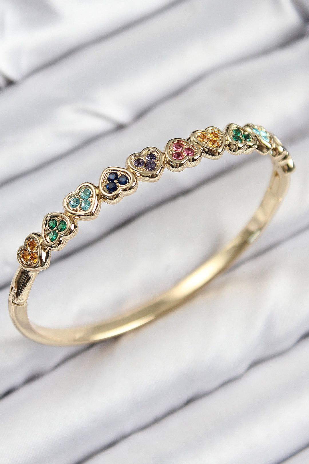 EBJ Gold Color Women's Bracelet with Rice Colored Zircon Stones in Heart Shape Pattern - Thionville