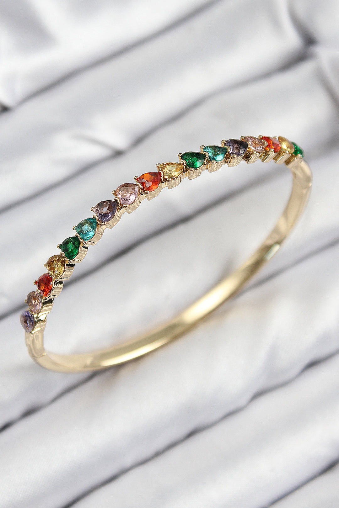EBJ Gold Color Women's Bracelet with Rice Colored Zircon Stone Heart Model - Graham