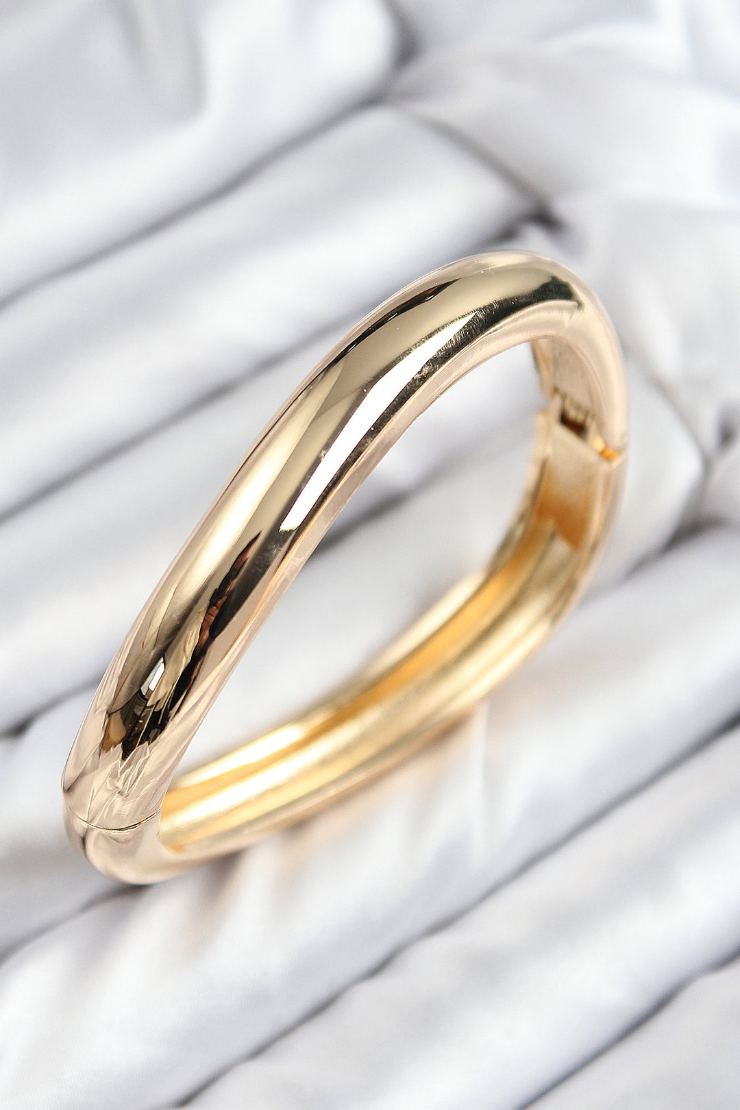EBJ Rice Wave Model Gold Color Women's Bracelet - Suresnes