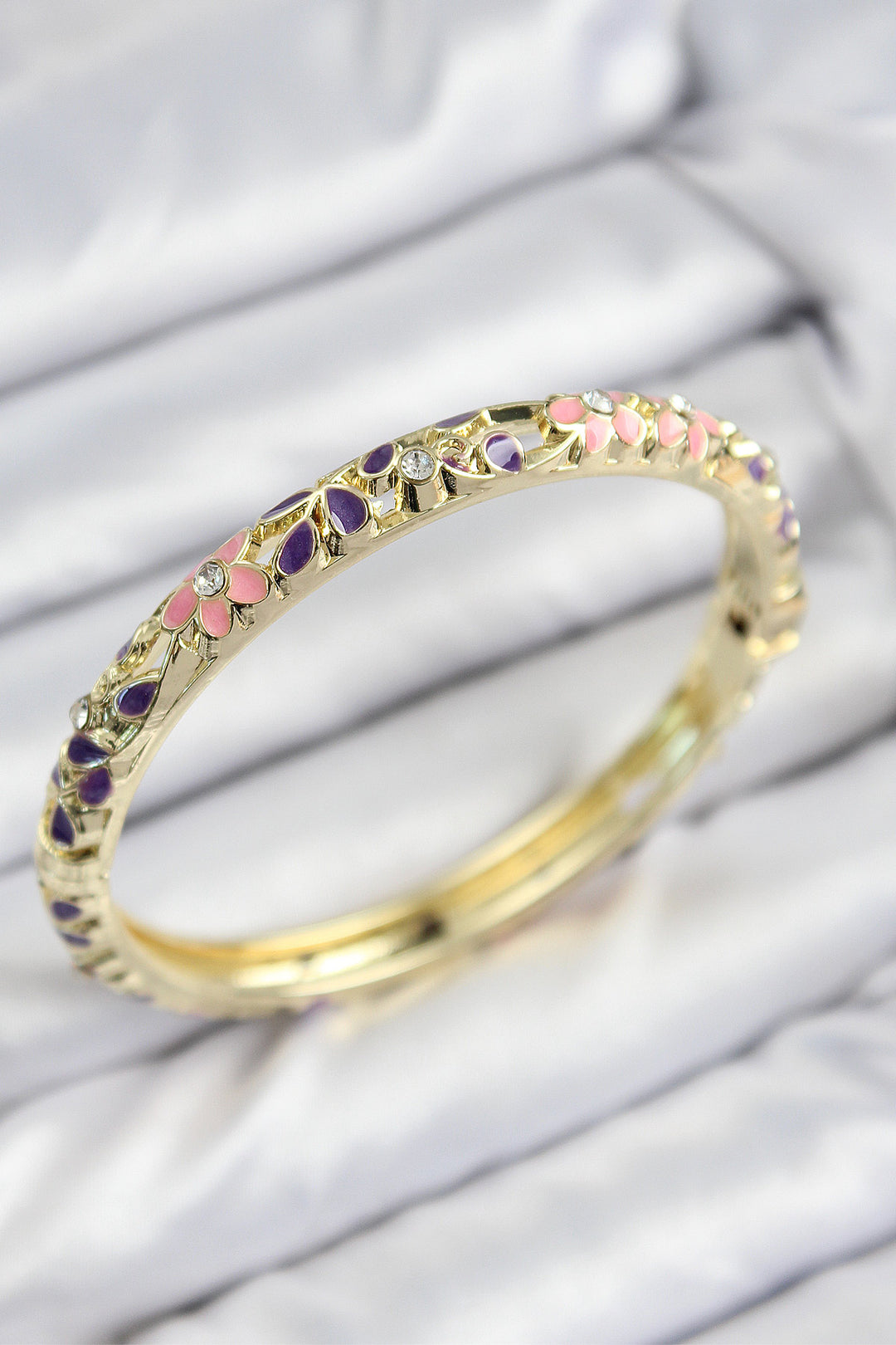 EBJ Gold Bracelet for Women with Pink Purple Flower Motif with Mineli Rice Zircon Stone - Cuxhaven