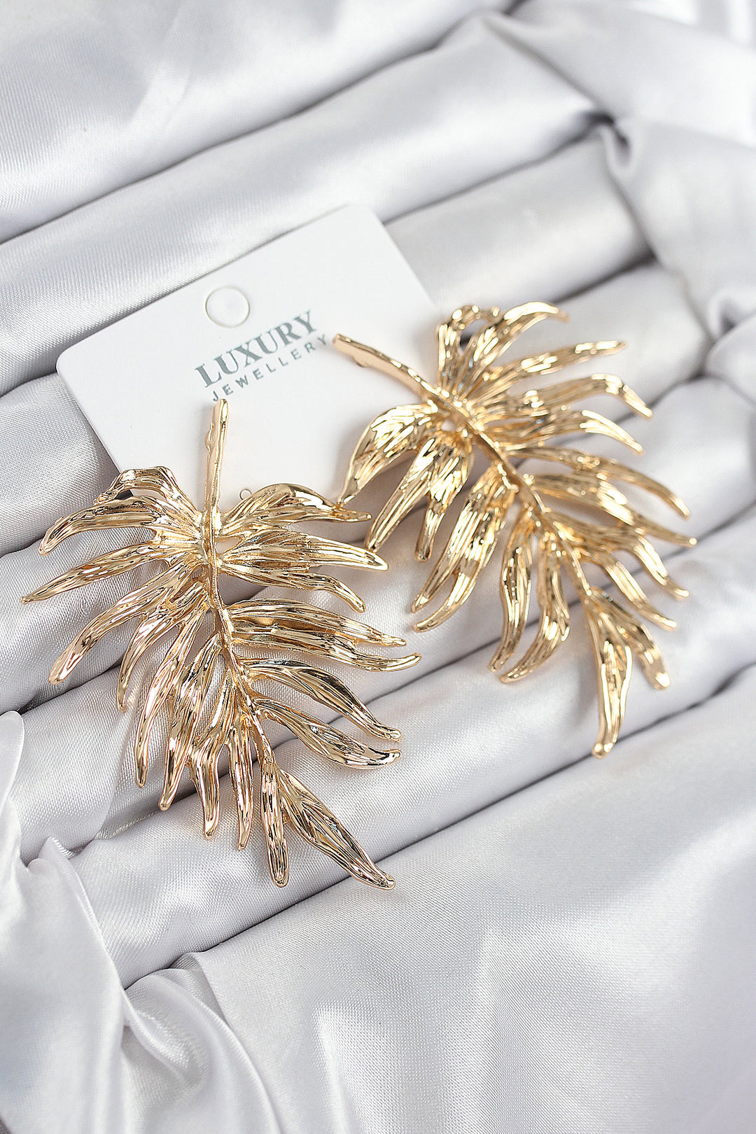 EBJ Rice Leaf Model Gold Color Women's Earrings - St. Louis