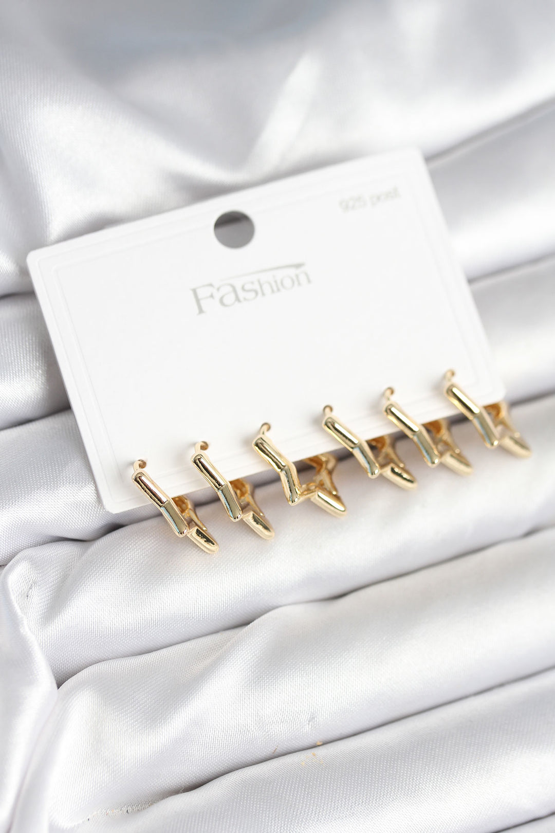 EBJ Star Model Gold Color 925 Sterling Silver Studded Women's Earring Set - Diamond Bar