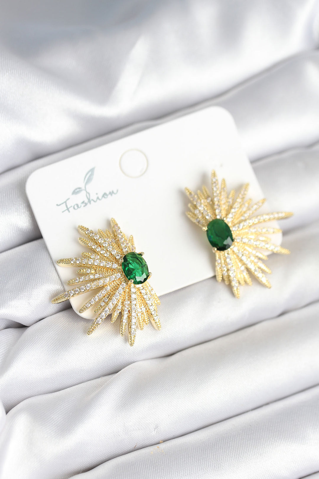 EBJ Green Stone Detailed Zircon Stone Gold Color Brass Women's Earring - Folsom
