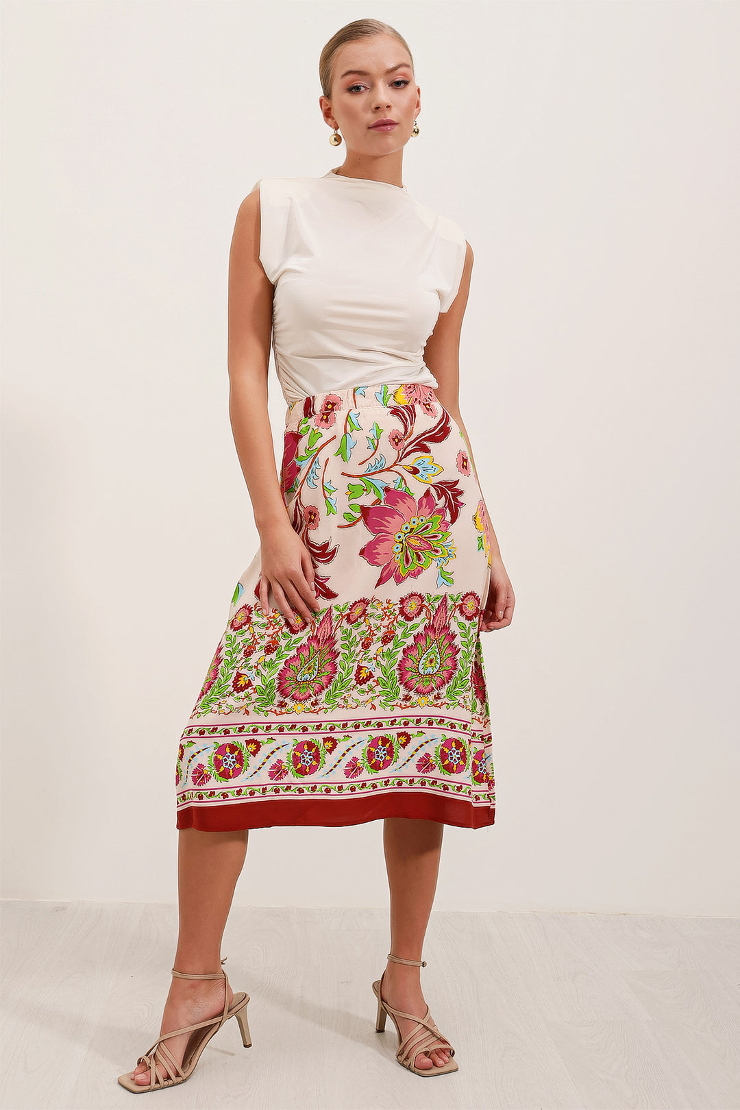 BGD Women Patterned Midi Skirt - Burgundy - Avondale