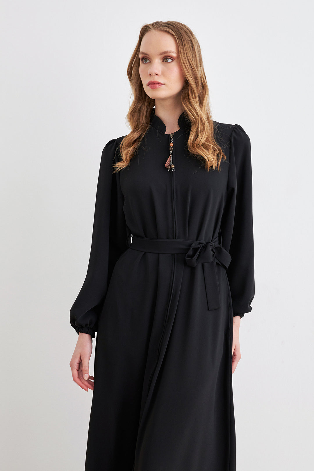 ZRF Women Belted Abaya - Black - West Orange