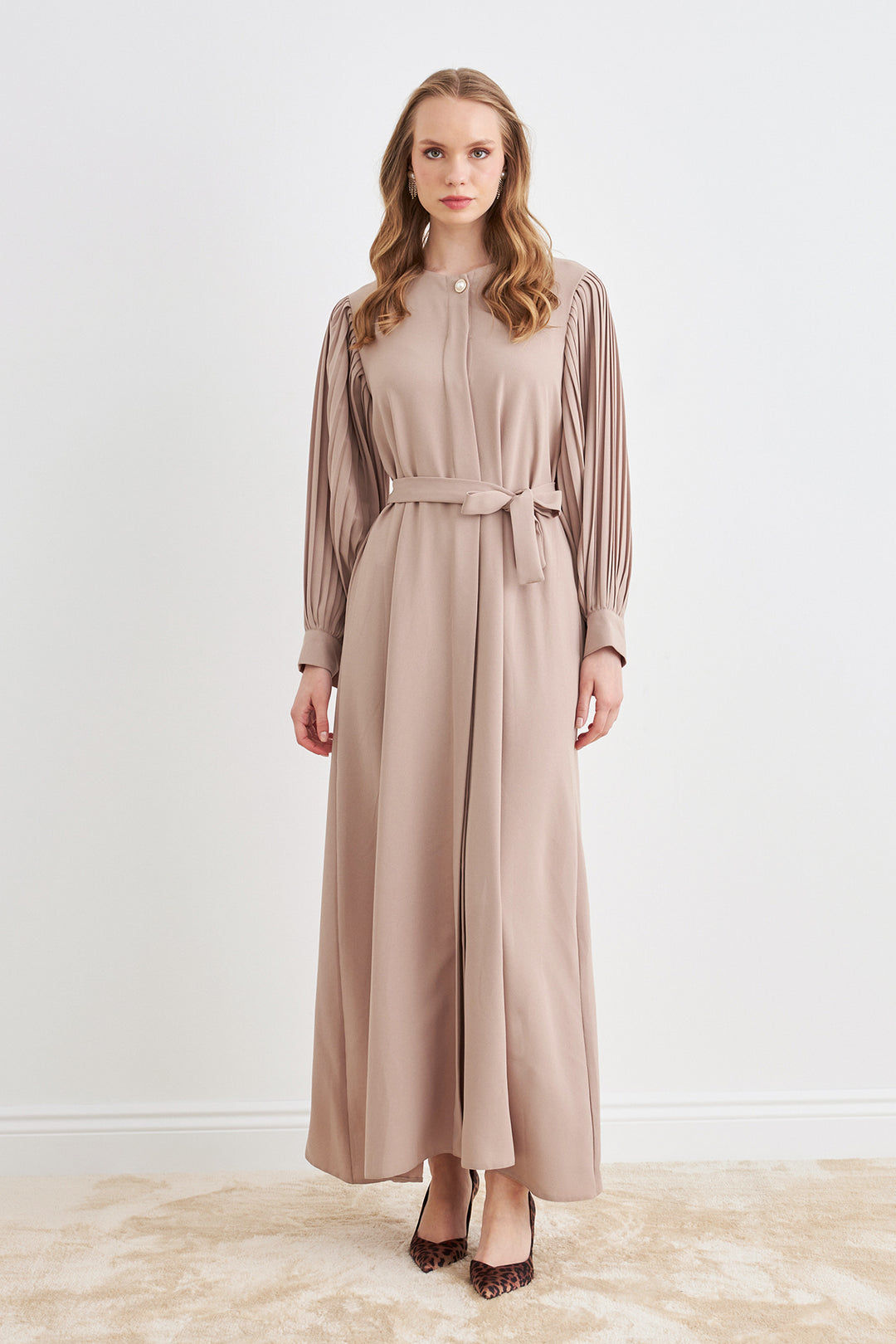 ZRF Women Sleeves Puffy Abaya - Beige - Zaventem