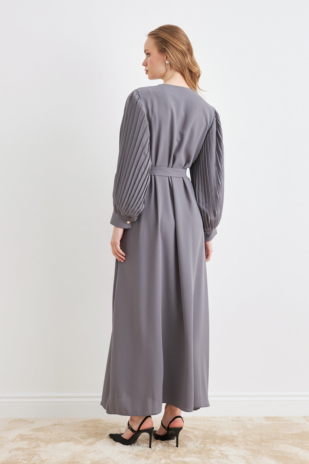 ZRF Women Sleeves Puffy Abaya - Gray - Hammersmith