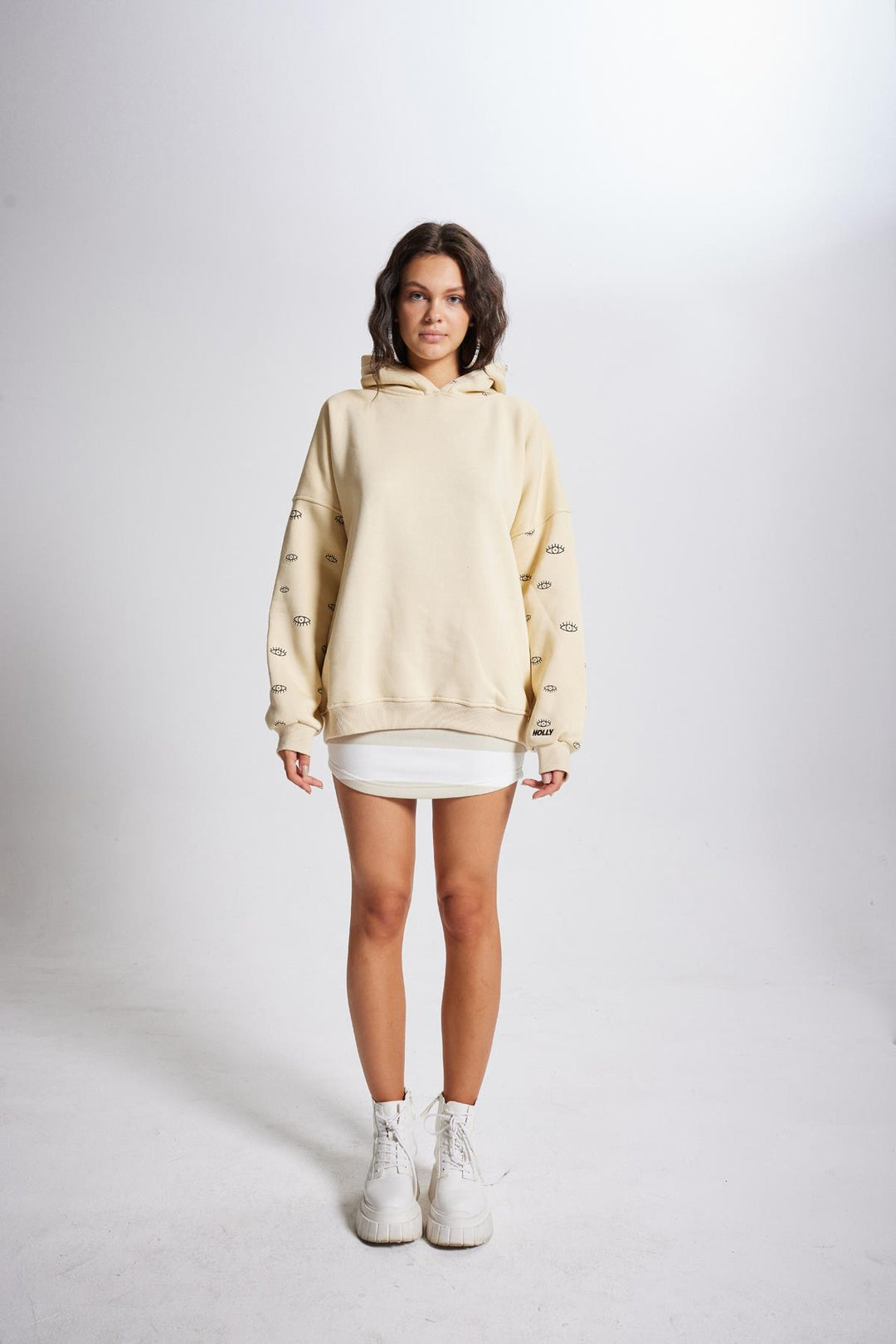 HLLY Women Eye Sweatshirt Beige - El Plan
