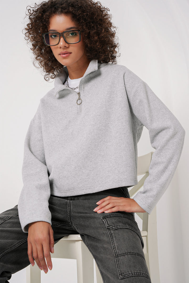 BGD Women Zip Neck Knitted Sweatshirt - Gray - Hamburg