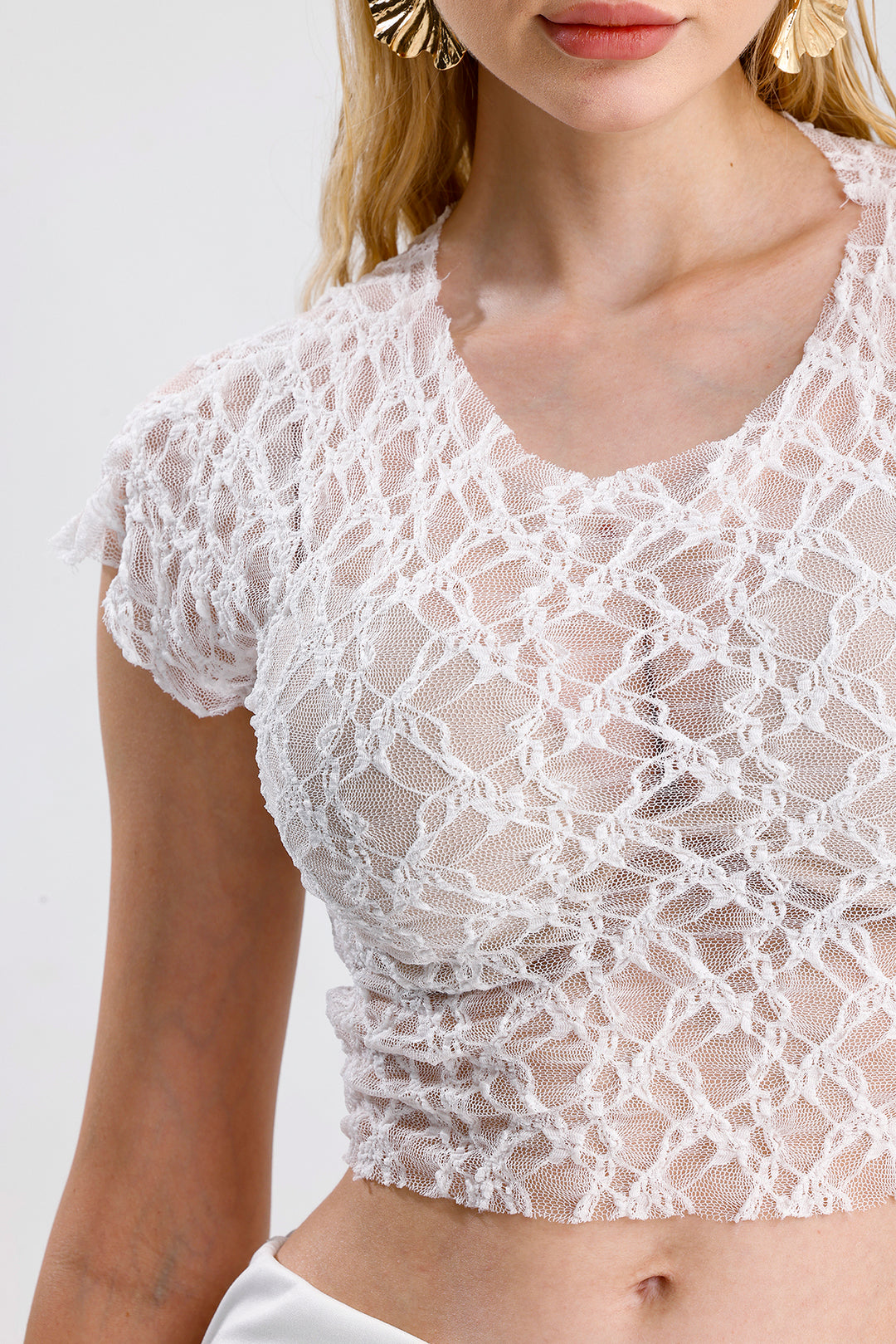 SNS Sense White Lace Crop Blouse with Fine Stitching - Lucan