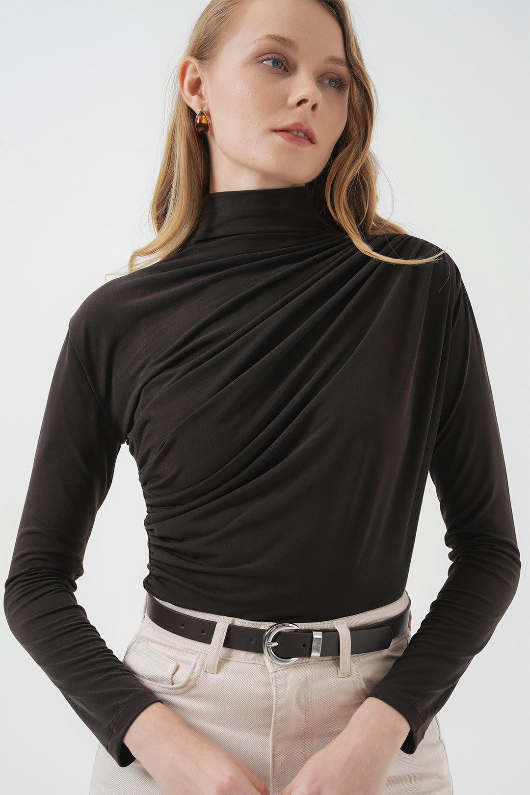 BGD Women Ruffle Detailed Sandy Blouse - Brown - Decatur