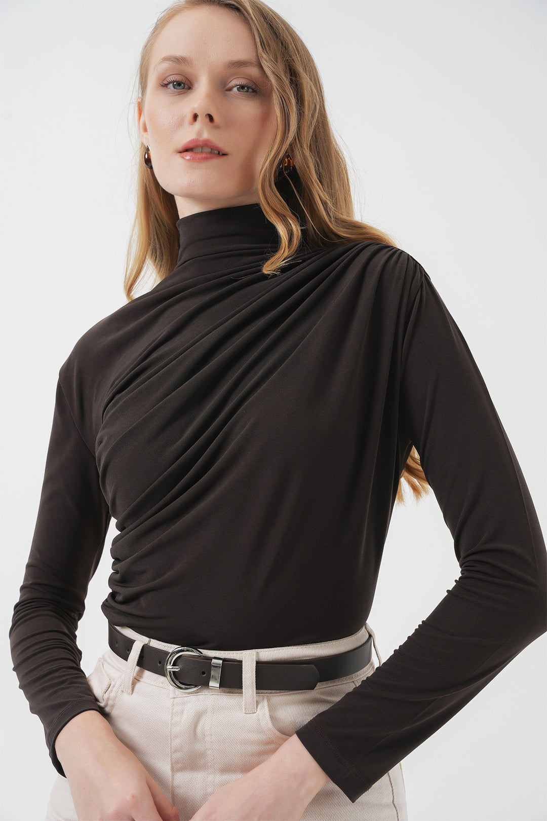 BGD Women Ruffle Detailed Sandy Blouse - Brown - Decatur