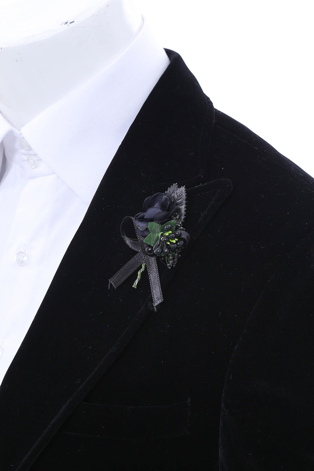 WSS Men Black Blossom and Ribbon Lapel Pin - Heidenheim